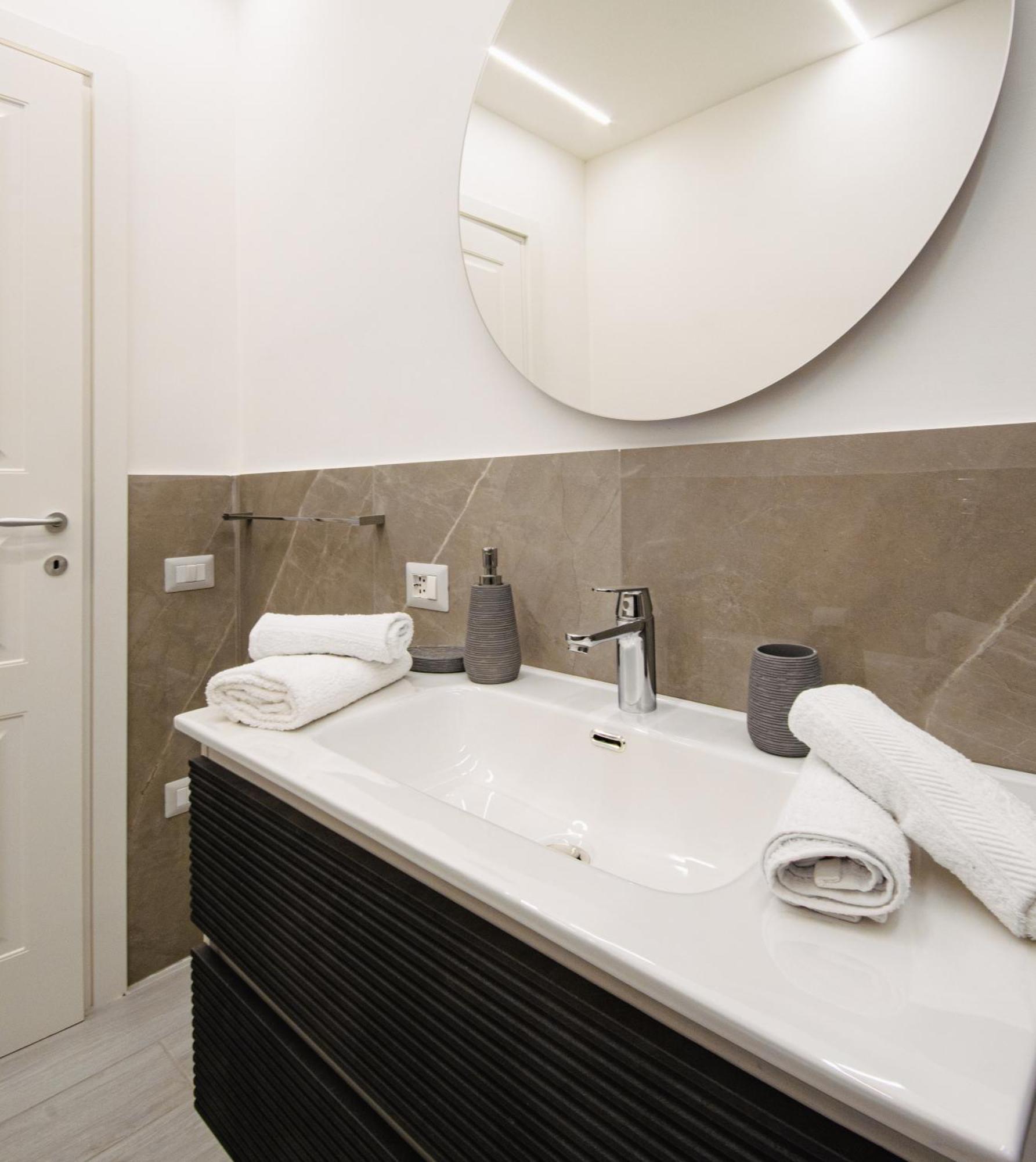 Anema Sweet Hotel Naples Exterior photo